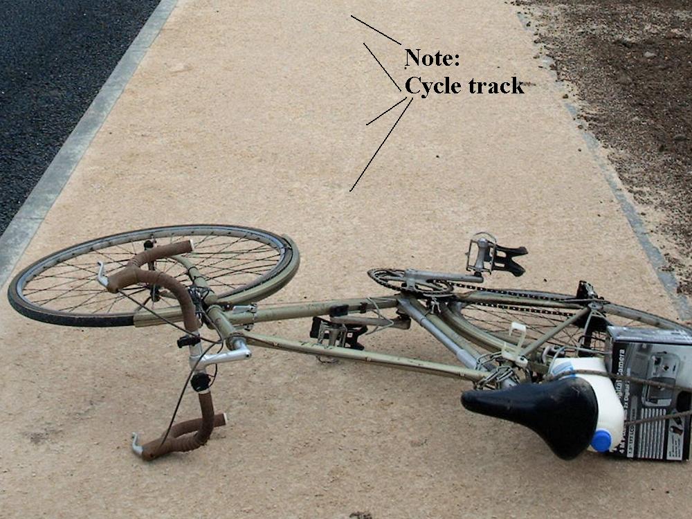 Looking north up Marlpit Lane after re-structuring (2nd July 2004)